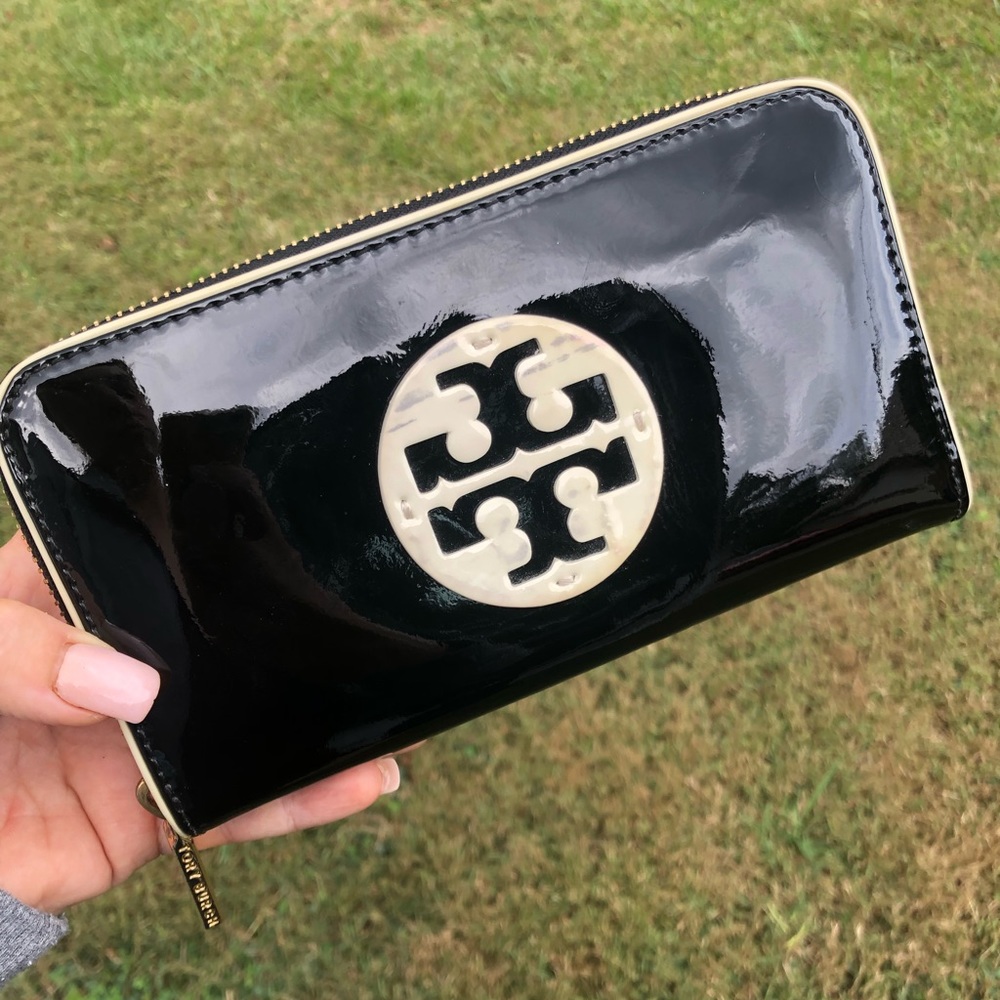 Tory Burch Wallet